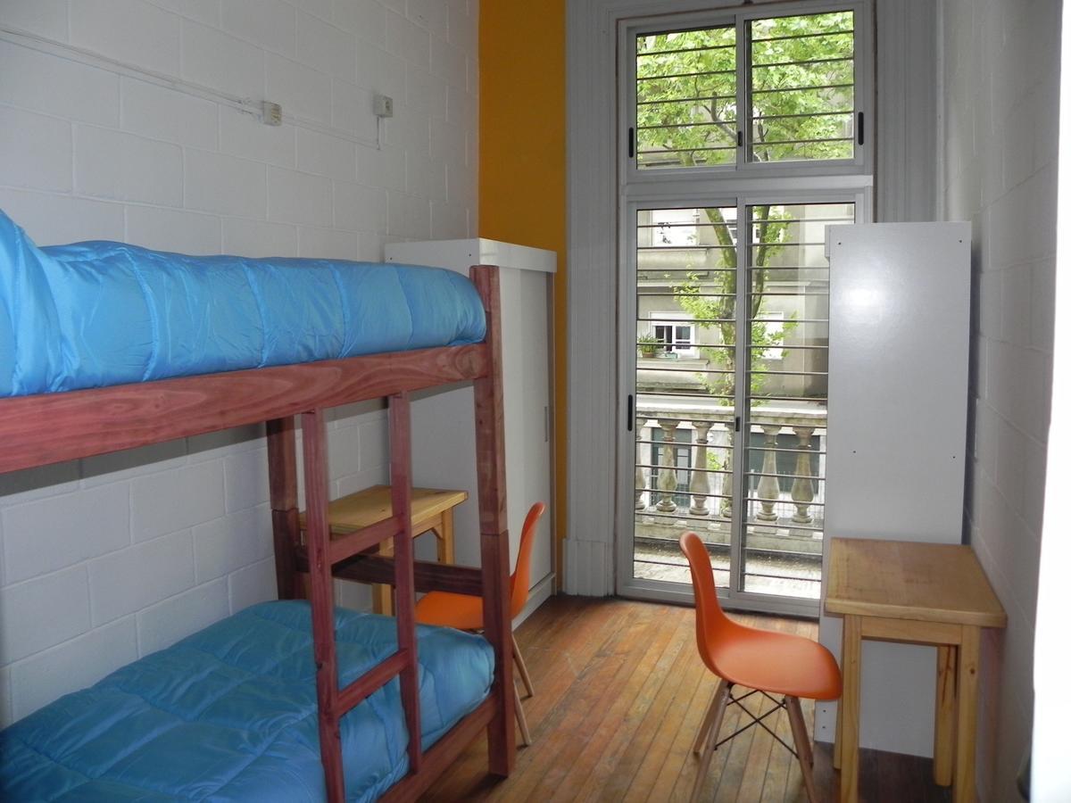Student'S Hostel Montevideo Exterior photo